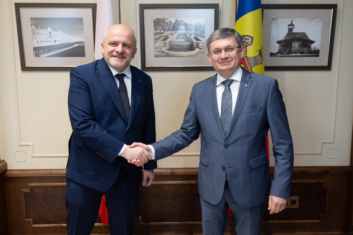 Had a good talk with @pawelkowalpl. Mentioned the dynamic bilateral dialogue between our countries and expressed gratitude for all the support Poland shows Moldova on its European path. Discussed especially how our countries could boost their commercial ties.