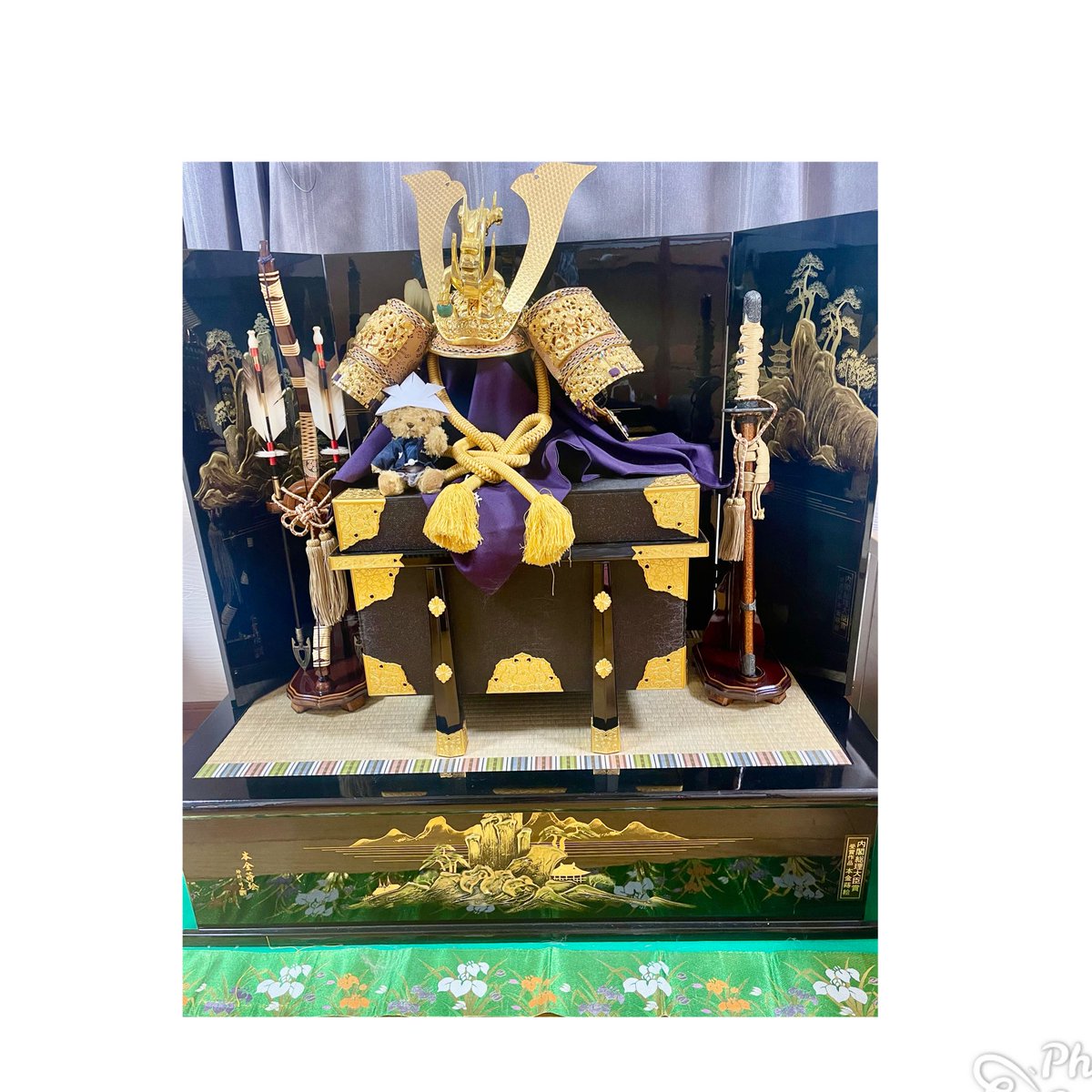 8478taka's tweet photo. 少し早いけど…
 #端午の節句

 #ちらし寿司
 #兜
 #アウディマイスターベア
 #アウディ好き https://t.co/EVbVrDbAwa