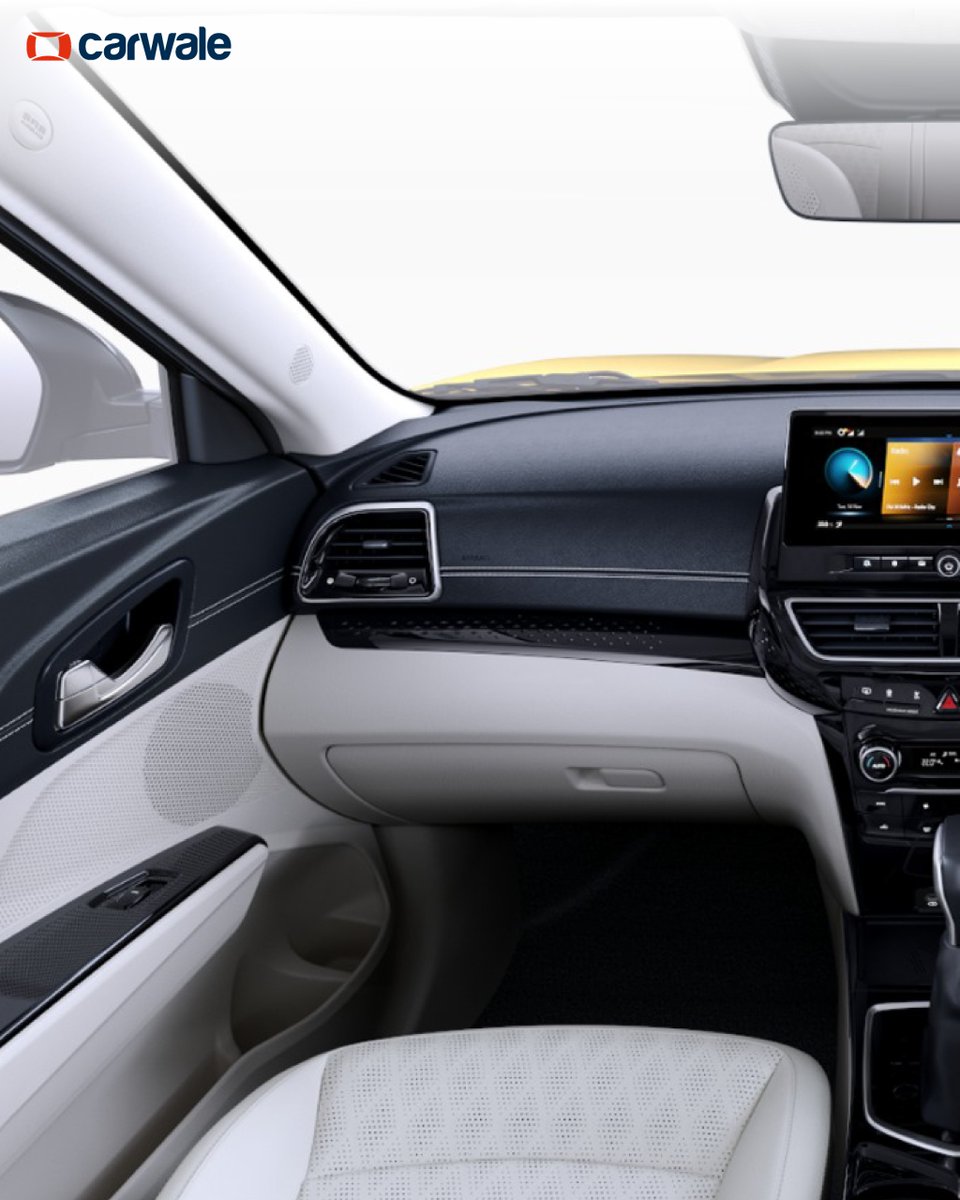 CarWale's tweet image. #Mahindra has launched the #XUV3XO in India at a starting price of Rs. 7.49 lakh (ex-showroom)
-3 engine options
-Level 2 ADAS
-Panoramic sunroof
-Digital instrument cluster
-Wireless charging pad
-10.25-inch touchscreen infotainment
Read more: bit.ly/44hwmMt
#CWLaunch