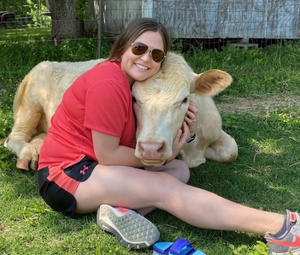 Hank the calf was born three months too early on the King family farm in Blountville. Read about how the family cared for him and nursed him back to health here. tnhomeandfarm.com/agriculture/me…
