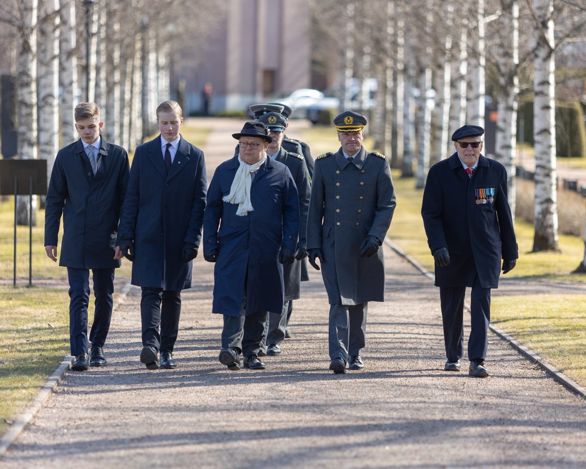 Kaartin jääkärirykm. tweet media