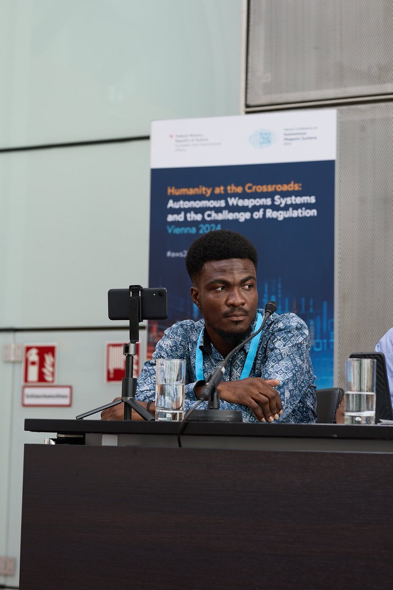 🗣 During the lunch break, we, along with <a href="/WILPF/">WILPF</a> ,@IHL_Lawstudents  held a side event "Empowered action on autonomous weapons: Cross-cutting perspectives from civil society"