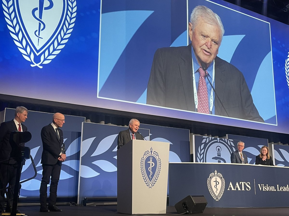 “If you want to be a success, surround yourself with people smarter than yourself.” And “be open, you can learn something from everyone.” Honoring Dr. Isom of @WCM_CTSurgery #AATS2024