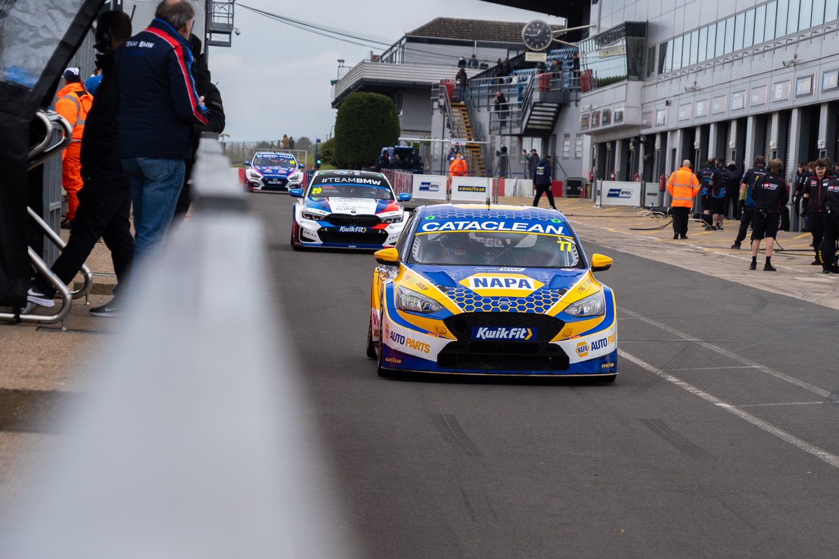 🏆 😍Starting the season on a high note with multiple podiums throughout the team. Swipe & enjoy some of our favourite moments 👉 See you all soon at Brands Hatch for round 2️⃣ #Cataclean #NAPARacingUK #BTCC #MINICHALLENGE