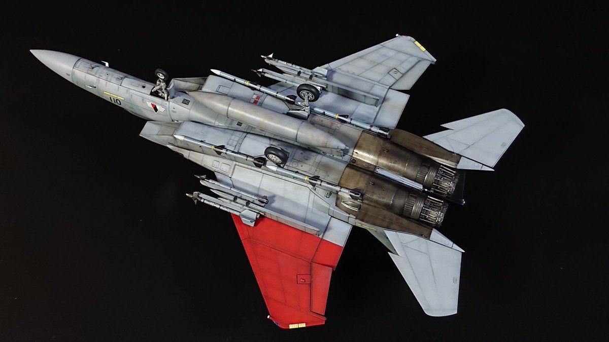 よう相棒。まだ生きてるか？
ファインモールド 1/72 F-15C “GALM 2” 完成！！
FM製最新キットをストレートに組んで余りデカール等を用いてエースコンバットZEROに登場する片羽の妖精ことラリー・フォルクの搭乗機を再現しました！#ファインモールド #ACECOMBAT #エースコンバット