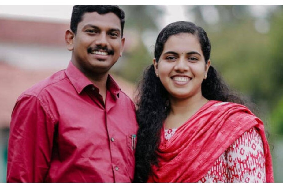 Sreekum03893210's tweet image. #KSRTCDriver റുടെ ജോലി തടസ്സപ്പെടുത്തിയതിനും ഗതാഗത നിയമലംഘനം നടത്തിയതിനും എന്തുകൊണ്ട് #AryaRajendran നെതിരെ കേസ് എടുക്കുന്നില്ല? #CPIM മേയർക്കെതിരെ കേസ് എടുക്കാൻ നിർദ്ദേശിക്കാൻ #KBGaneshKumar ന് നട്ടെല്ല് ഇല്ലേ ? ഇരട്ട നീതി കാണിക്കുന്ന നാറിയ സർക്കാർ! #PinarayiVijayan 
#MVGovindan