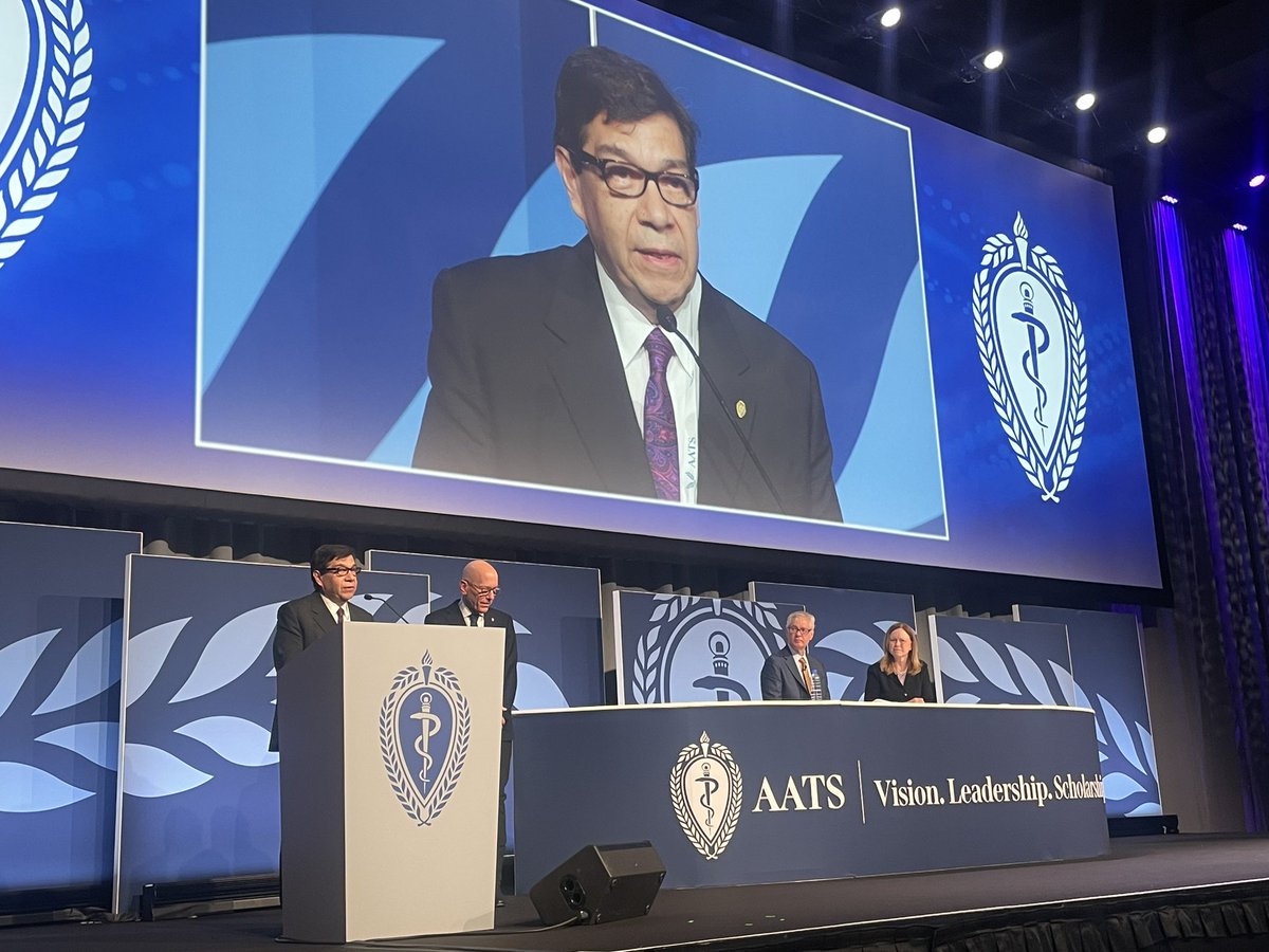 Dr. Del Nido advises early career surgeons: “find that place” and immerse yourself. If you go somewhere that doesn’t have a passionate environment, create it. Find people as passionate as you.bloom outside your dept. —— Amazing leader. #AATS2024