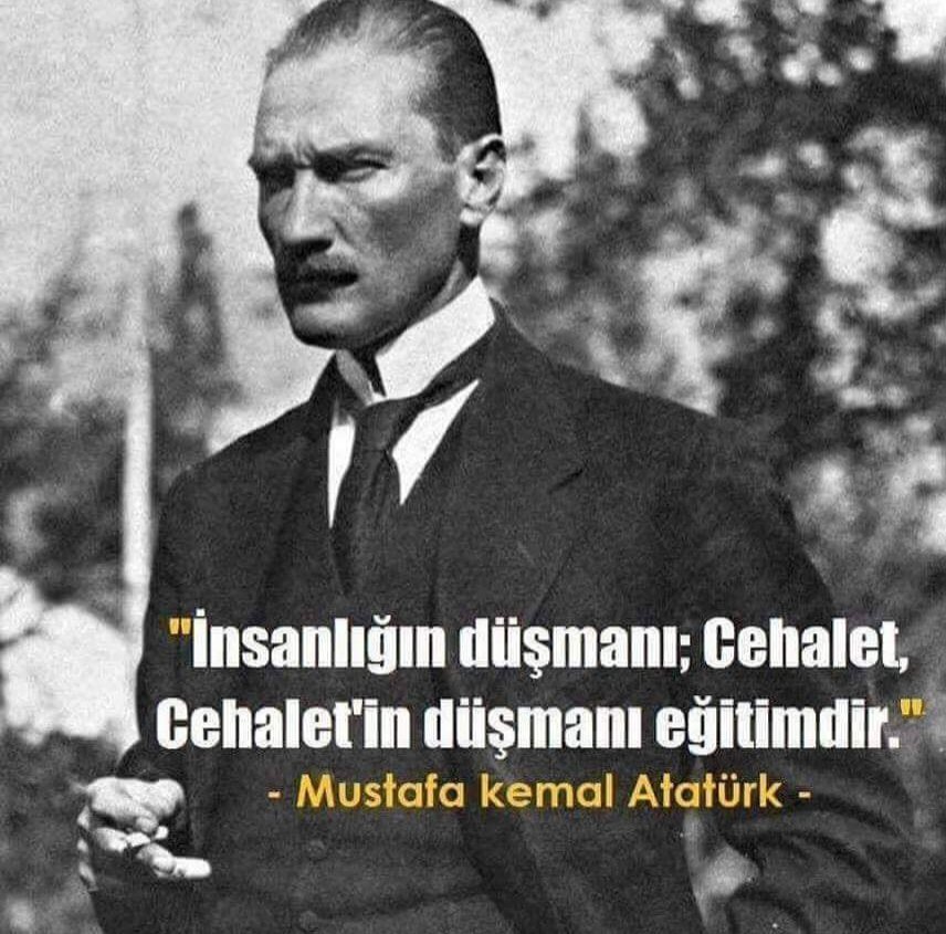 Bir ulusun gerçek kurtuluşu ancak eğitimle olabilir.. Mustafa Kemal ATATÜRK.. #AtatürküÇokSeviyorum 💕