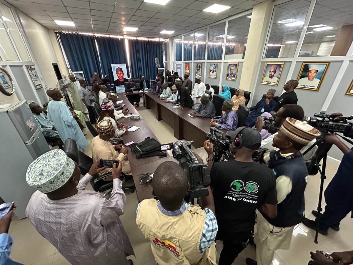 Our @AfDB_Group agriculture and jobs for youth specialists joined me for discussions with @BUK_Nigeria Vice Chancellor Sagir Adamu Abbas. Talks revolved around agricultural research and capacity building for future agrobusiness leaders studying at Bayero University in Kano State.