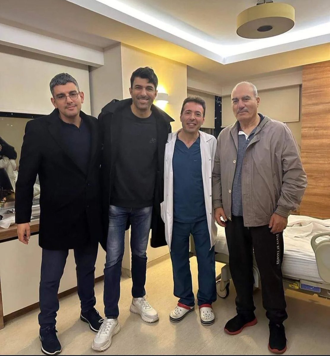 Eren ,Engin and Dad Nadir Akyürek😍👑
#EnginAkyürek