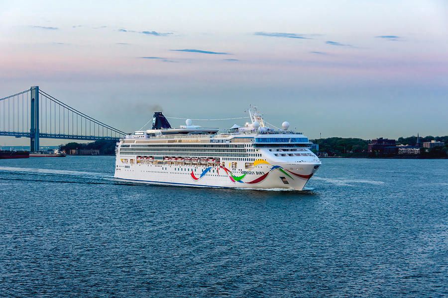 NCL Norwegian Dawn NYC by Debra Martz 
This #cruise #ship was arriving in #NewYork at sunrise 
debra-martz.pixels.com/featured/ncl-n… 
#nautical #oceanGoing #vacation #NYC #Cruising #photography #PhotographyIsArt #BuyIntoArt #AYearForArt #SpringForArt