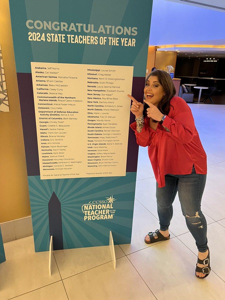 mrspencilstick's tweet photo. This girl is so proud of herself and that I’m surrounded by amazing educators that help me learn, love, and lead all the facets of this journey. Leg Day 2 begin. @CCSSO @NvstateED #journeytotheWhiteHouse #WashingtonWeek #NVSTOY24 💙👩🏻🏫✨ https://t.co/7oYOrjkDzE