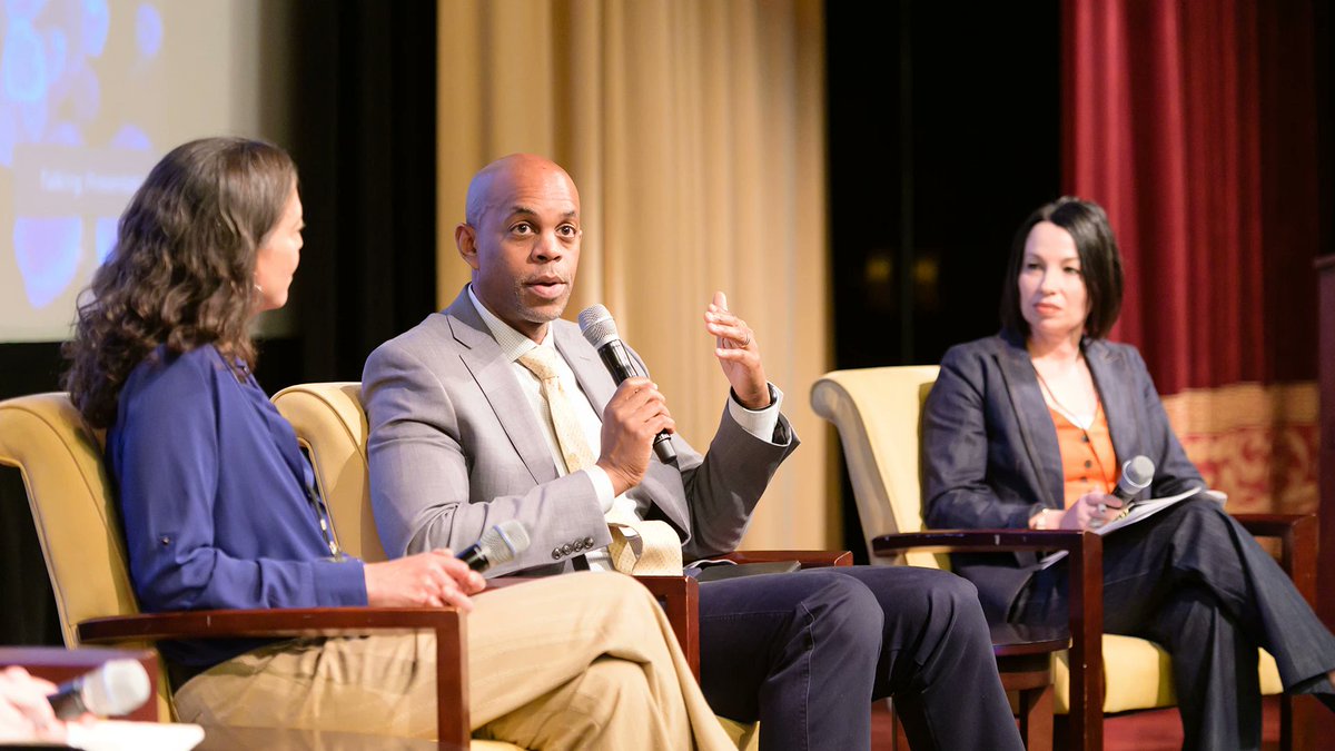 In March, Sidney Hankerson, MD, MBA, was invited to speak at a @NIMHgov 75th anniversary symposium for his innovative research on how the role of faith-based mental health services addresses disparities. Read more in the @SinaiBrain Spring Newsletter. reports.mountsinai.org/article/fbispr…