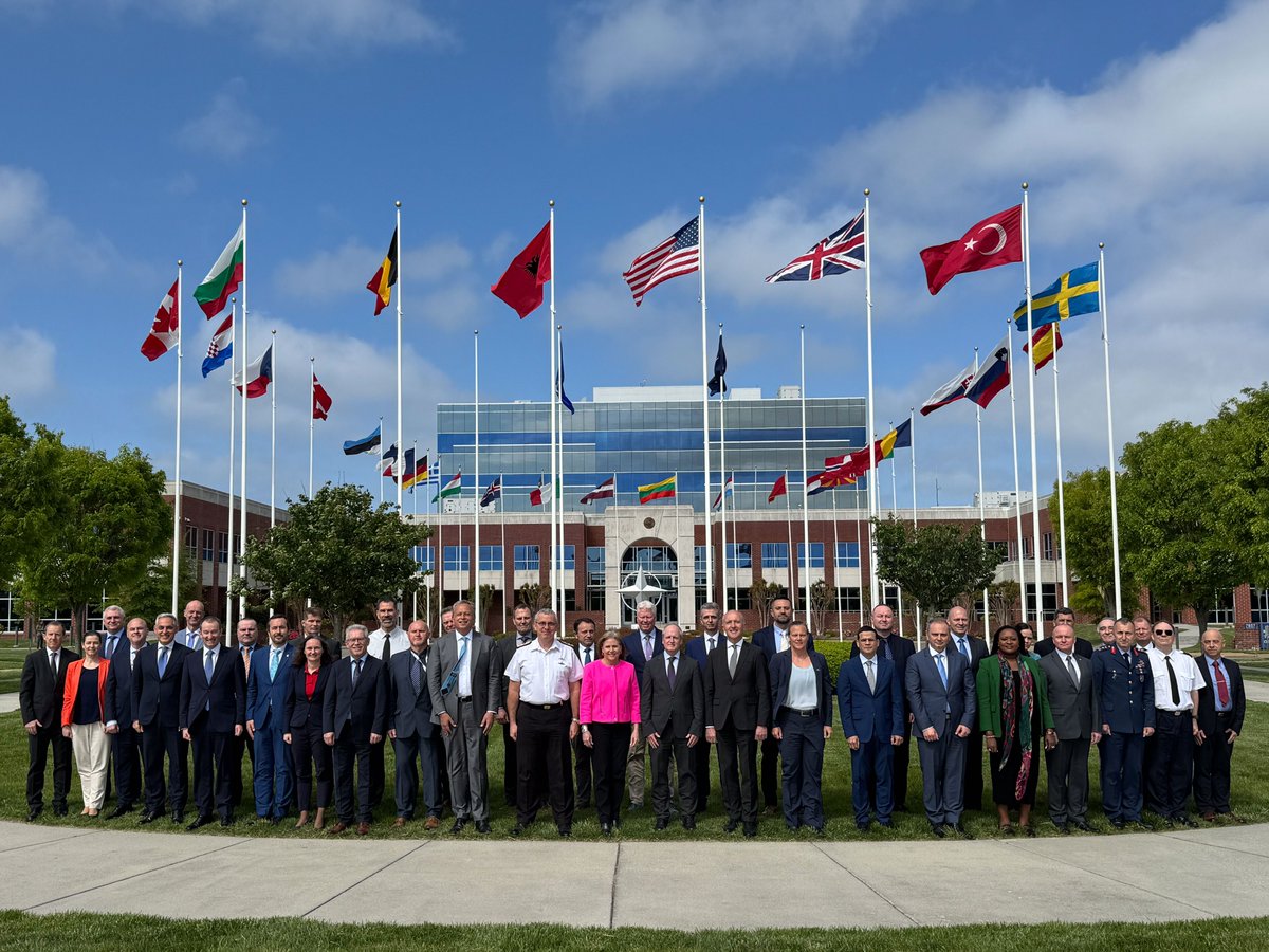 PDCIO Ms. Leslie Beavers represented the US at the NATO Digital Policy Committee (DPC) last week at Allied Command Transformation in Norfolk. In the lead up to the DPC, Hon John Sherman led the US hosted cloud conference, bringing the lessons learned from JWCC to the Alliance. https://t.co/5Buf8WZPzY
