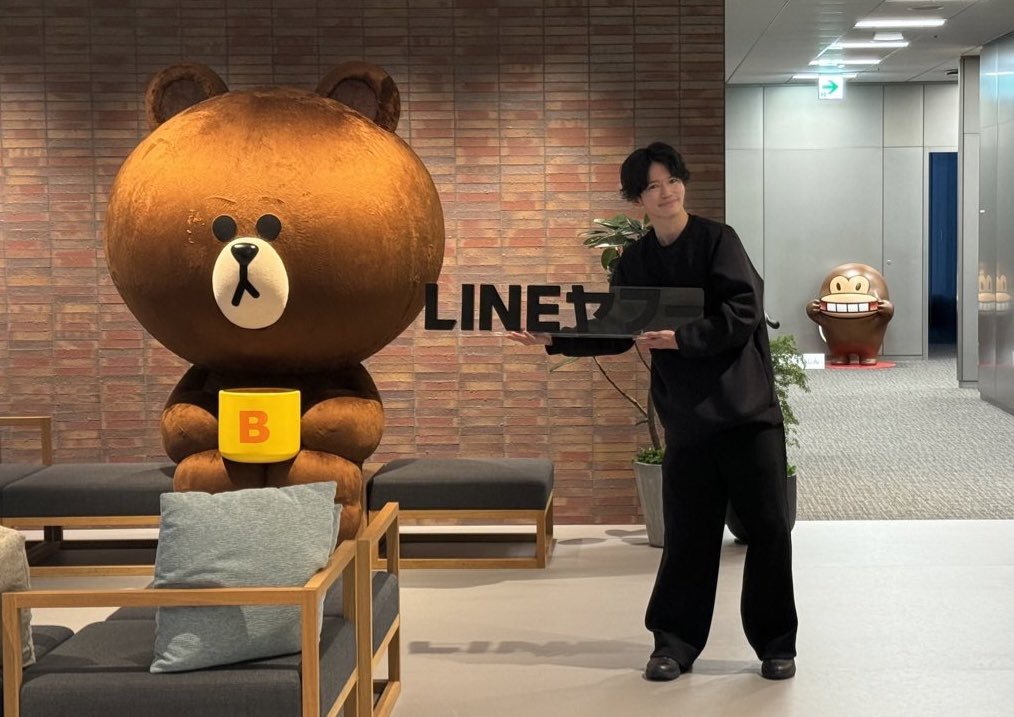 YouTubeでもお伝えしましたが、LINEヤフー株式会社を退職しました。
次はトプシュー(@topsyuchannel )で働いています。

YouTubeその他活動は変わらずに続けますので、よろしくお願いしたりされたりでございますね！