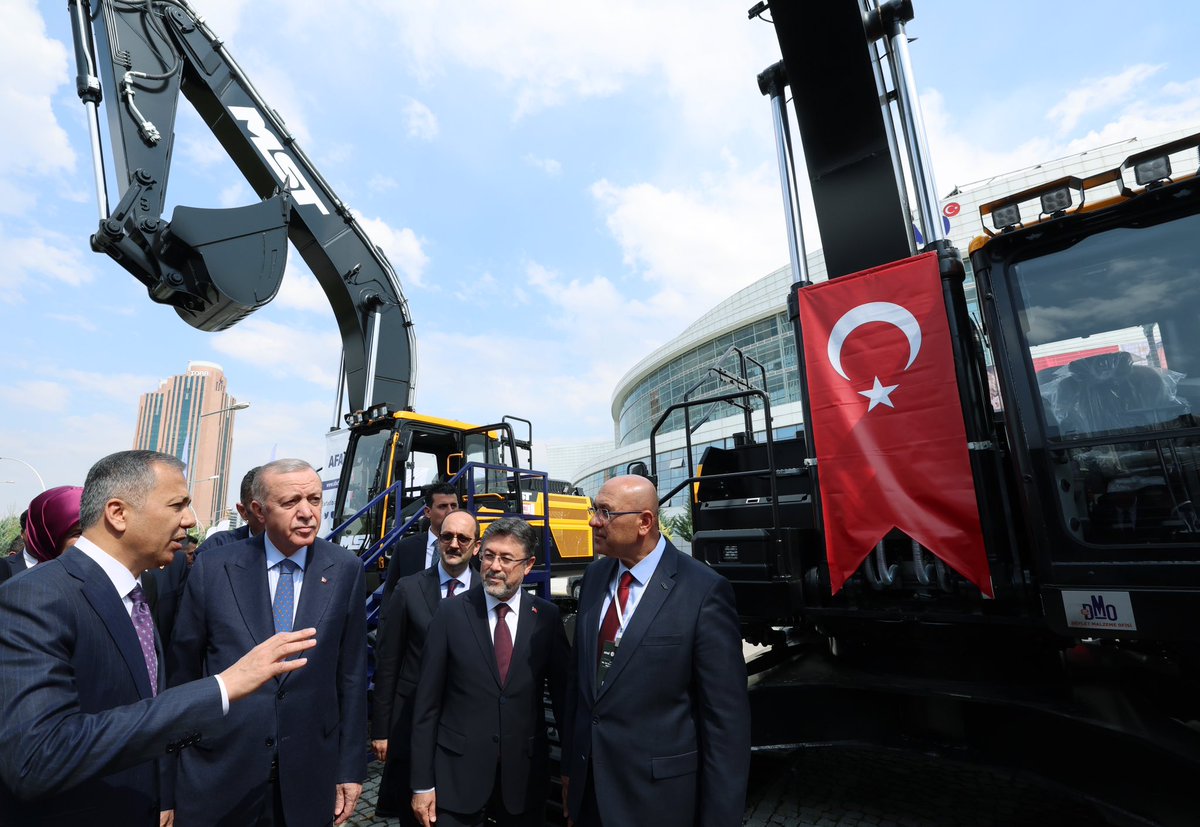 الرئيس أردوغان: 'جهود التحول الحضري ضرورة وليست خيارا بالنسبة لبلادنا' tccb.gov.tr/ar/-/1666/1521…