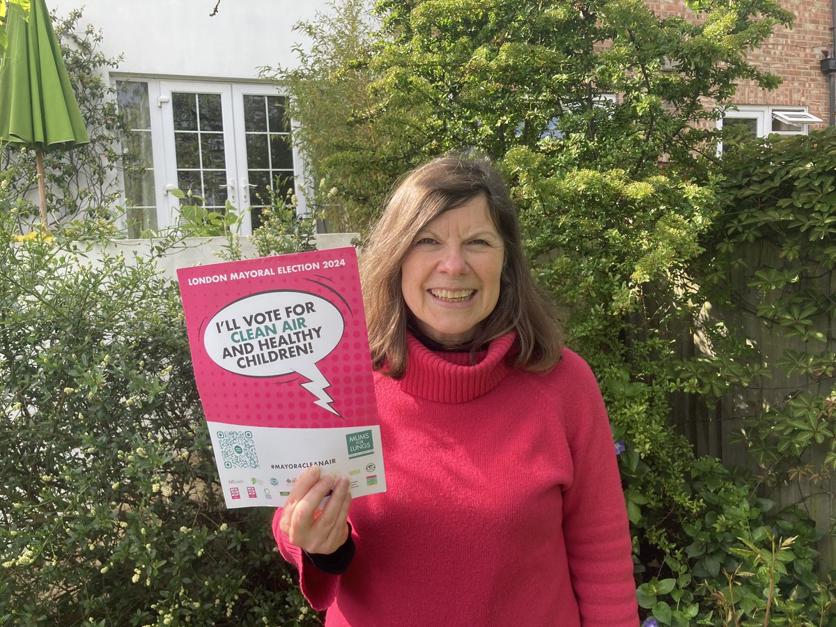 To all Mayoral candidates in #London, please implement policies that allow children to breathe #CleanAir. Popping up everywhere, these fab posters <a href="/mumsforlungs/">Mums For Lungs</a> are proof of how strongly voters feel #londonmayoralelection #mayor4cleanair #airpollution #ditchdiesel #activetravel