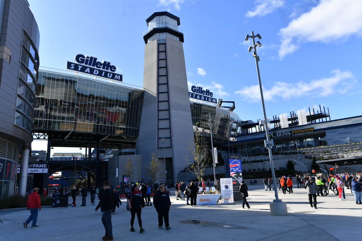 The #Lighthouse at @GilletteStadium is open today 11 AM - 6 PM, so come and enjoy this beautiful #spring #weather with this #view like no other! #patriots #revolution @PatriotPlace #patriotplace #foxboro #outdoors #destination