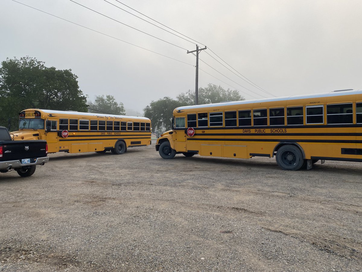 Super big Thank You to Davis Schools for providing us with buses so our Track team can go together to Regional Track meet at Madill today Good luck Track teams and Thank you again Davis 👊🏻