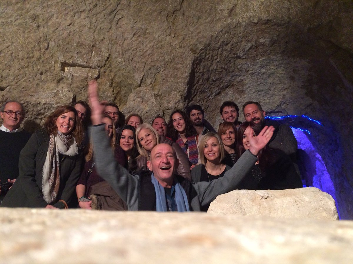 Lopez_Bendito Lab (@glb_lab) on Twitter photo With a heavy heart we bid farewell to Miguel Valdeolmillos. Rest in peace dear colleague, dear mentor, dear friend. We will deeply miss you.
<a href="/GuilleLBendito/">Guille Lopez-Bendito</a> <a href="/NeuroAlc/">Instituto de Neurociencias UMH-CSIC</a> <a href="/UniversidadMH/">UMH</a> <a href="/SENC_/">SENC</a> With a heavy heart we bid farewell to Miguel Valdeolmillos. Rest in peace dear colleague, dear mentor, dear friend. We will deeply miss you.
<a href="/GuilleLBendito/">Guille Lopez-Bendito</a> <a href="/NeuroAlc/">Instituto de Neurociencias UMH-CSIC</a> <a href="/UniversidadMH/">UMH</a> <a href="/SENC_/">SENC</a>