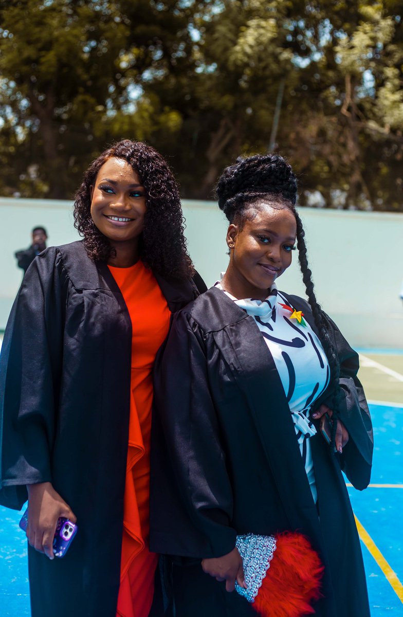 bsa_gctu's tweet photo. Wrapping up another semester with a mix of relief, nostalgia, and excitement for what's to come. 📚🎉

#gctu #ghanacommunicationtechnologyuniversity #gctubsa #ghanauniversity #viral https://t.co/3QwLYOWBtx