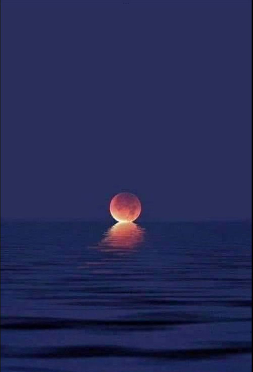 Moon kissing the water