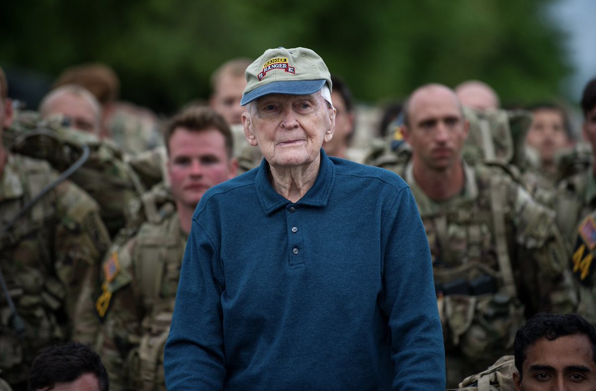 Join us today in remembering #MedalofHonor Recipient Ralph Puckett, who passed away on April 8. 

At 2PM ET, Recipient Puckett will lie in honor at the Capitol. Watch here: bit.ly/49WBRRY. For those in DC, public viewing at the Capitol will be from 3:30PM-5:30PM.