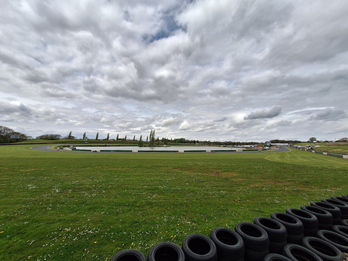 Bromsgrove School Greenpower Race Teams tweet media