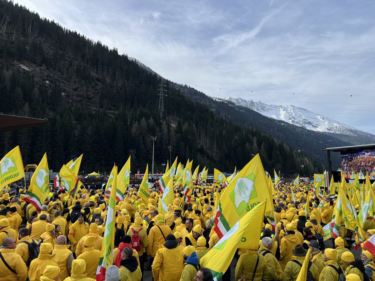 Domani 30/4 giornata #orgogliocoldiretti con almeno 50mila agricoltori in assemblea in ogni provincia d’Italia per costruire insieme le prossime sfide: da fauna selvatica a abolizione codice doganale, da moratoria dei debiti delle aziende agricole a origine etichetta Ue