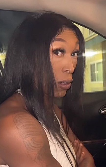 Watch $LIM 🐐's leaked NSFW photo on TwXstars