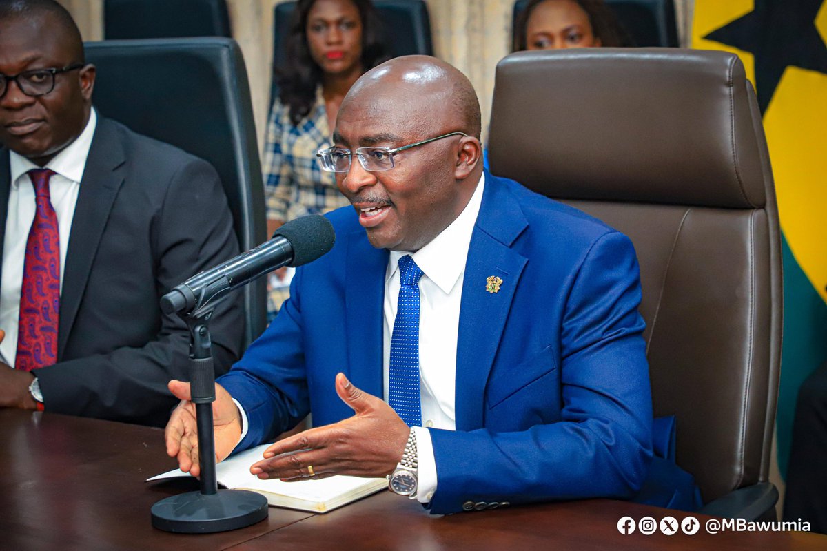 Everywhere Bawumia stands, he talks about two or more ways he intends to deal with our challenges as a nation. 
And that is what a true leader does.
Not unnecessary noise like what we are hearing. 

#Bawumia2024 
#BoldSolutionsForOurFuture 
#ItIsWritten