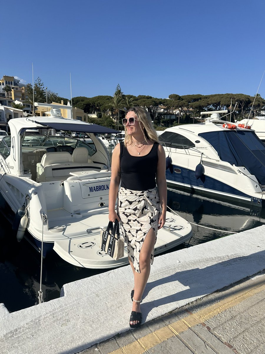 Back from Marbs refreshed and ready to take on some new projects 😊 brands if you’re in need of an experienced UK UGC creator, I’d love to help! ✨

#ukugc #ukugccreators #ukugccreator