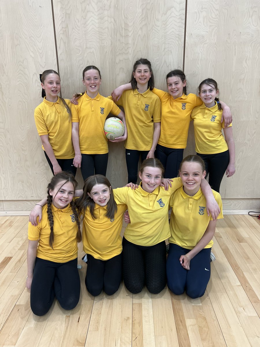 A great morning for our representatives of our P7 Netball team. Fantastic teamwork showcasing the skills they have worked on this year! Thank you to @EDActiveSchools for organising the event and well done to all the other participating schools! 🌟