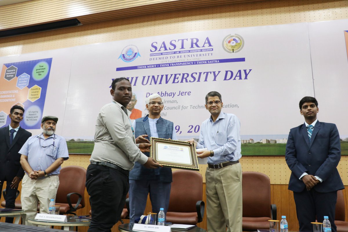 Joining SASTRA's 40th institution day and its 23rd University Day was an amazing experience. My best wishes for their next endeavors. @EduMinOfIndia @AICTE_INDIA @SastraUniv