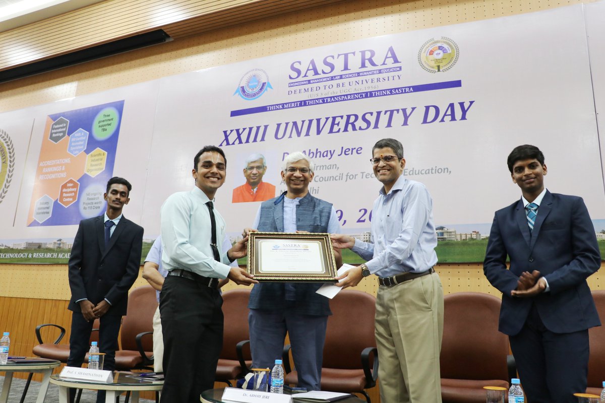 abhayjere's tweet photo. Joining SASTRA's 40th institution day and its 23rd University Day  was an amazing experience. My best wishes for their next endeavors.
@EduMinOfIndia @AICTE_INDIA @SastraUniv https://t.co/oRLHenPl7z