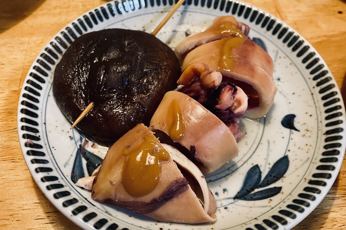 最近は金沢にどハマりで2ヶ月に1回行っているのでおすすめグルメ①

おでん・高砂
oden-takasago.com

ほんのり甘いお出汁をたっぷり含んだおでん。車麩とバイ貝がおすすめ。スパイシーな土手焼きも美味しい！