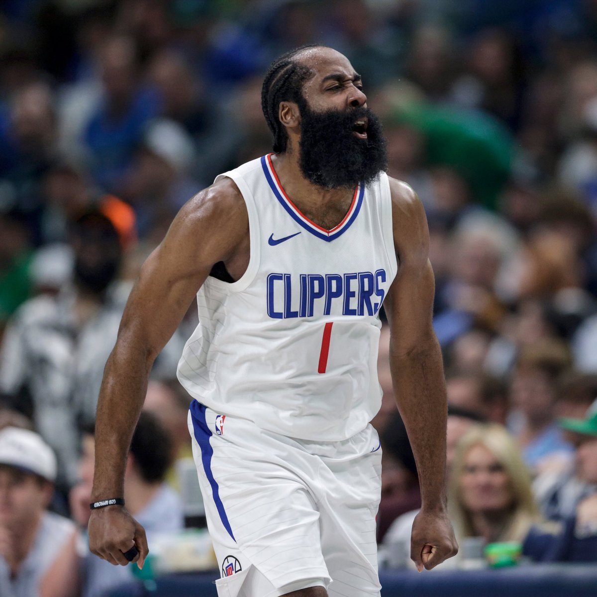 Most Pull-Up 3PA in the playoffs: 

1. Luka: 38 3PA—28.9%
2. Harden: 27—55.6%
3. Dame: 26—42.3%
3. Haliburton: 26—30.8%
5. Edwards: 24—37.5%
6. Kyrie: 23—43.5%
6. Maxey: 23—26.1%
8. Brunson: 22—22.7%
9. Mitchell3 : 20—30.0%
10. Garland: 18—50.0%

Make or miss league…