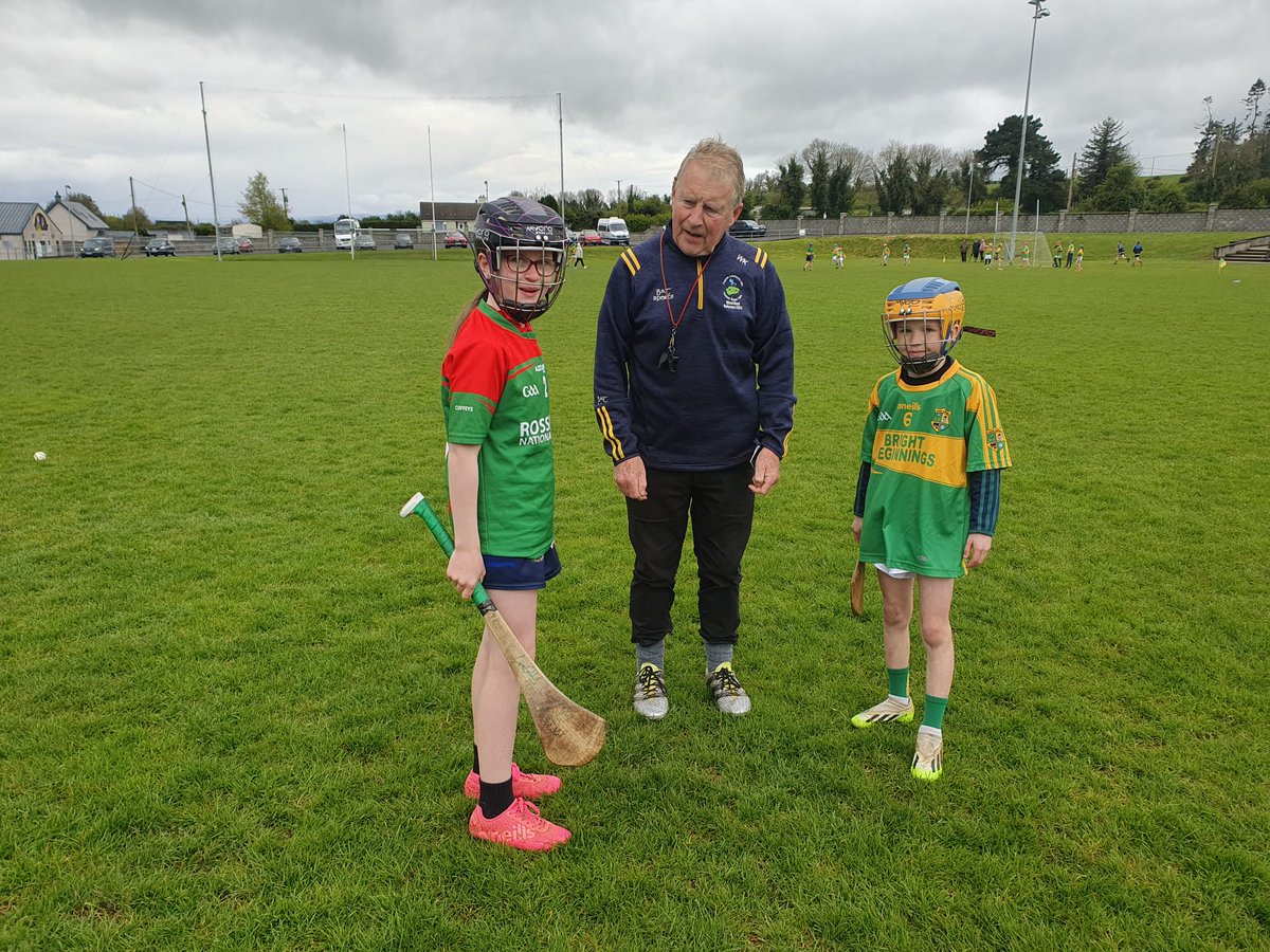 Well done to our U11 Hurling team who all put in some fine performances in today's @TippCumanNamBun blitz in Clonoulty. 💪💪💪 Thanks to Clonoulty NS, Ballytarsna NS, Donaskeigh NS and Dualla NS for the very sporting matches. Best of luck to Dualla NS in the next round.