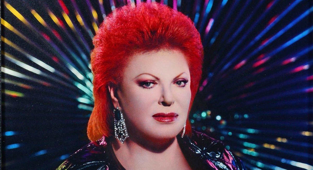 📊 Sondage :Régine nous a quitté il y a 2 ans, le 1 mai 2022. Surnommée la "Reine de la nuit", elle vous a marqué par :
    1 - Ses chansons
    2 - Ses apparitions à la télé
    3 - Ses spectacles