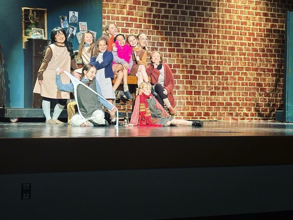 Oly Olson tweet media