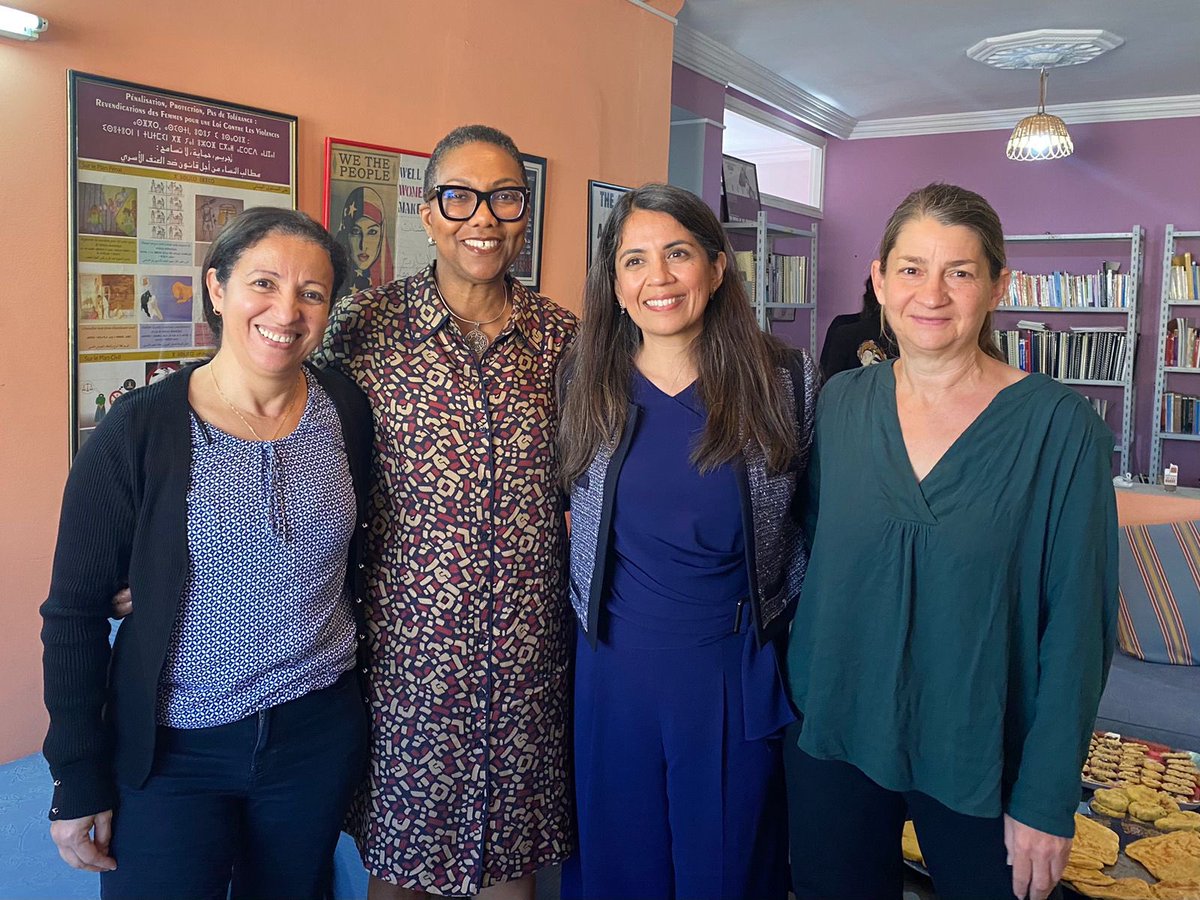 To kick off their visit, UK’s 🇬🇧 Special Envoy for Gender Equality @AliciaH_1 and Human Rights Global Ambassador @RitaFrenchFCDO discussed 🇲🇦’s upcoming reforms of Family Code with MRAwomen association to understand their involvement and work in tackling gender-based violence.