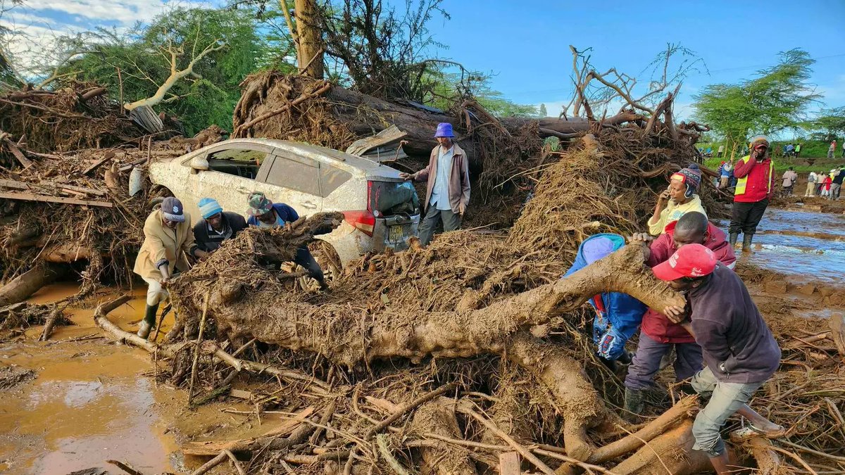 elitecsolutions's tweet photo. Kenya dam bursts, kills 42 people
https://t.co/dC3GOG14Su https://t.co/r5vZXfbxF0