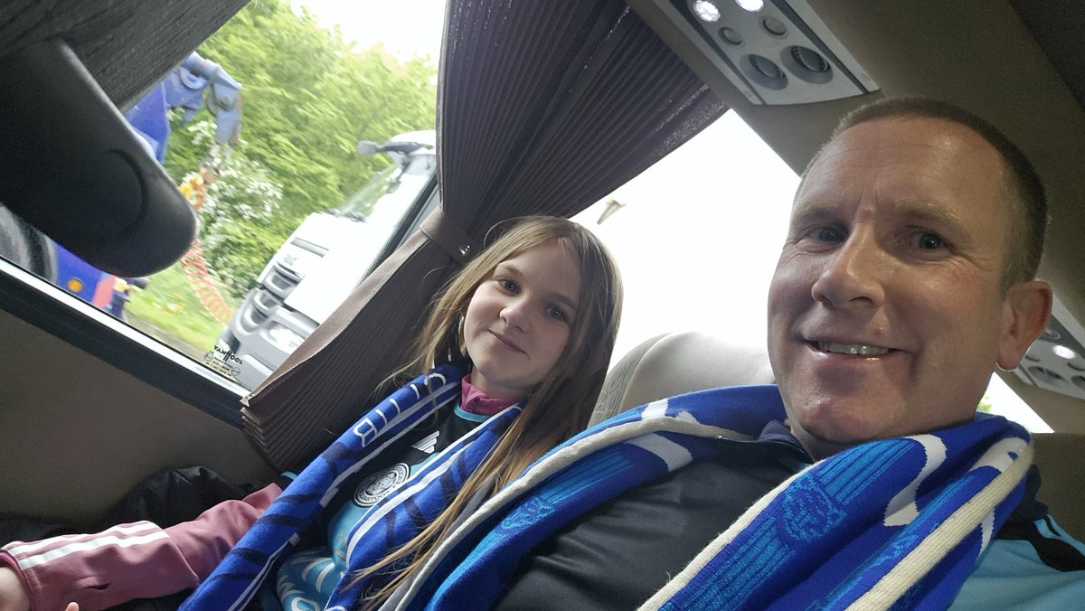 On our way Preston Away common the foxes bring the championship home 🏆💙🦊⚽️ #LCFC #PNELEI