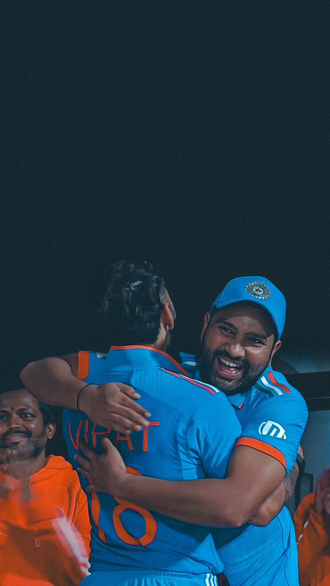 Rohirat bond 💙❤️

@ImRo45 
@imVkohli 

 #HappyBirthdayRohit