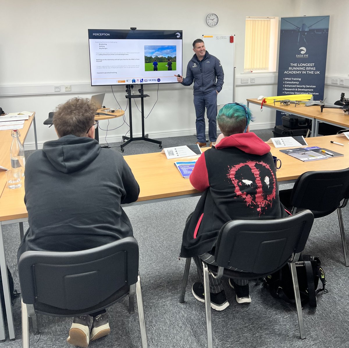 It’s time for take off on our April Zeta Central course!

Students have begun their theory training today and will complete their practical flight training later this week.

Book now 👉 eeinnovationsltd.com/drone-training…

#dronetraining #drones #becomeadronepilot #dronesforgood