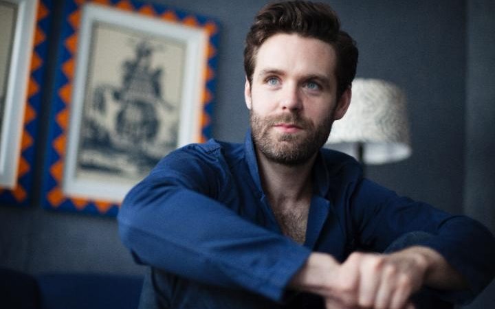 Congratulations to #LukeNorris on being cast in Mark Gatiss's UKTV detective series #Bookish.  
#Poldark #DwightEnys
radiotimes.com/tv/drama/call-…
Photo: The Telegraph