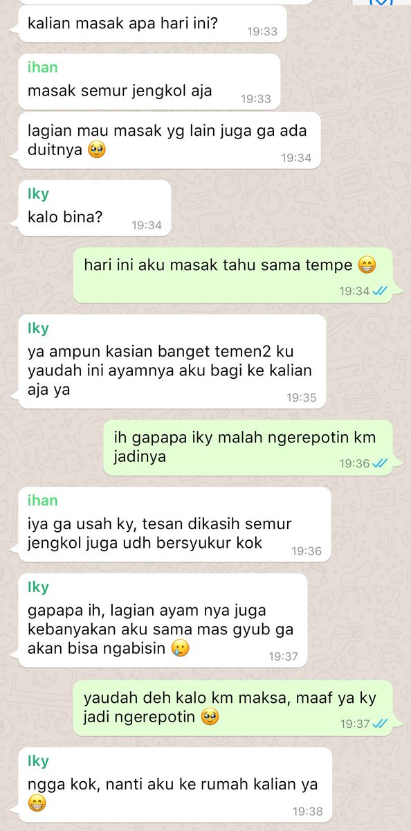 cluxtery's tweet photo. syongnen petani x biduan dangdut part 4. edisi syong part time jadi tukang ayam potong di pasar. https://t.co/iAdU8xXeBL