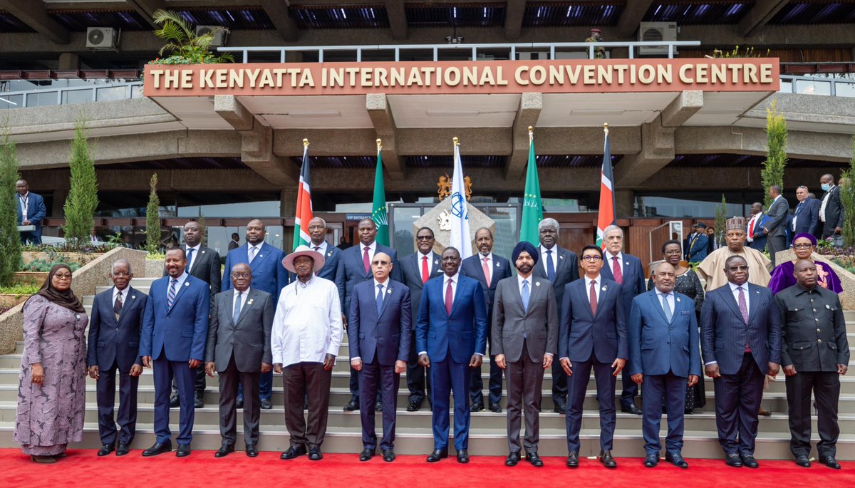 A life of extreme contrasts: 16 African Heads of State are in Nairobi attending the World Bank's International Development Association (IDA) Summit #IDA21 to discuss 'dignified and sustainable livelihoods for all.' With the Summit, Kenya is positioning itself as an economic