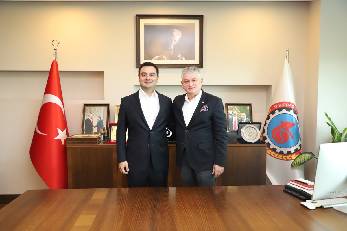 Çorlu TSO Yönetim Kurulu Başkanı değerli kardeşim İzzet Volkan ziyaretime geldi. Birçok konu hakkında istişare etme fırsatında bulunduk. Nazik ziyaretinden dolayı kendisine teşekkür ediyorum.