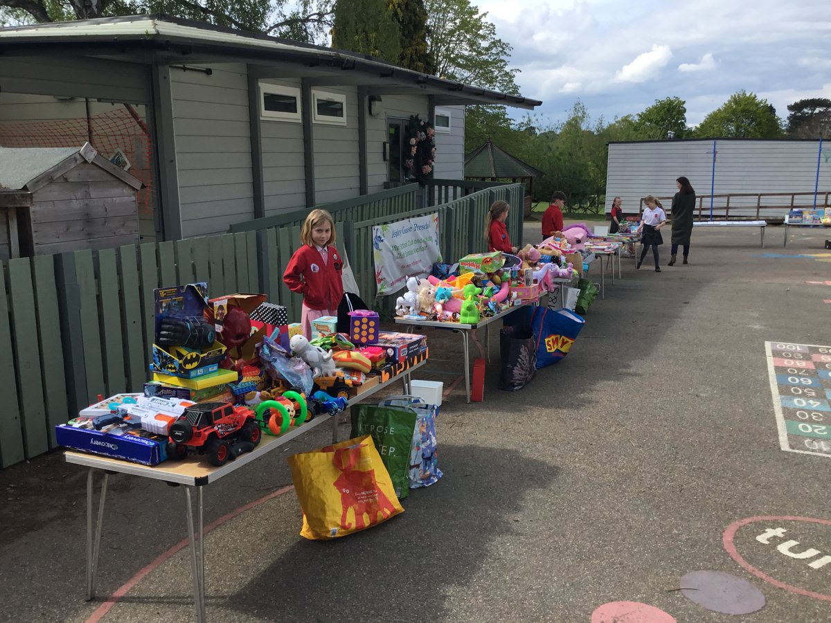 Awesome Super Sustainable Sale last Friday. We raised over £550 for the Luton and Dunstable Children’s Ward. #GrowingTogether #Values